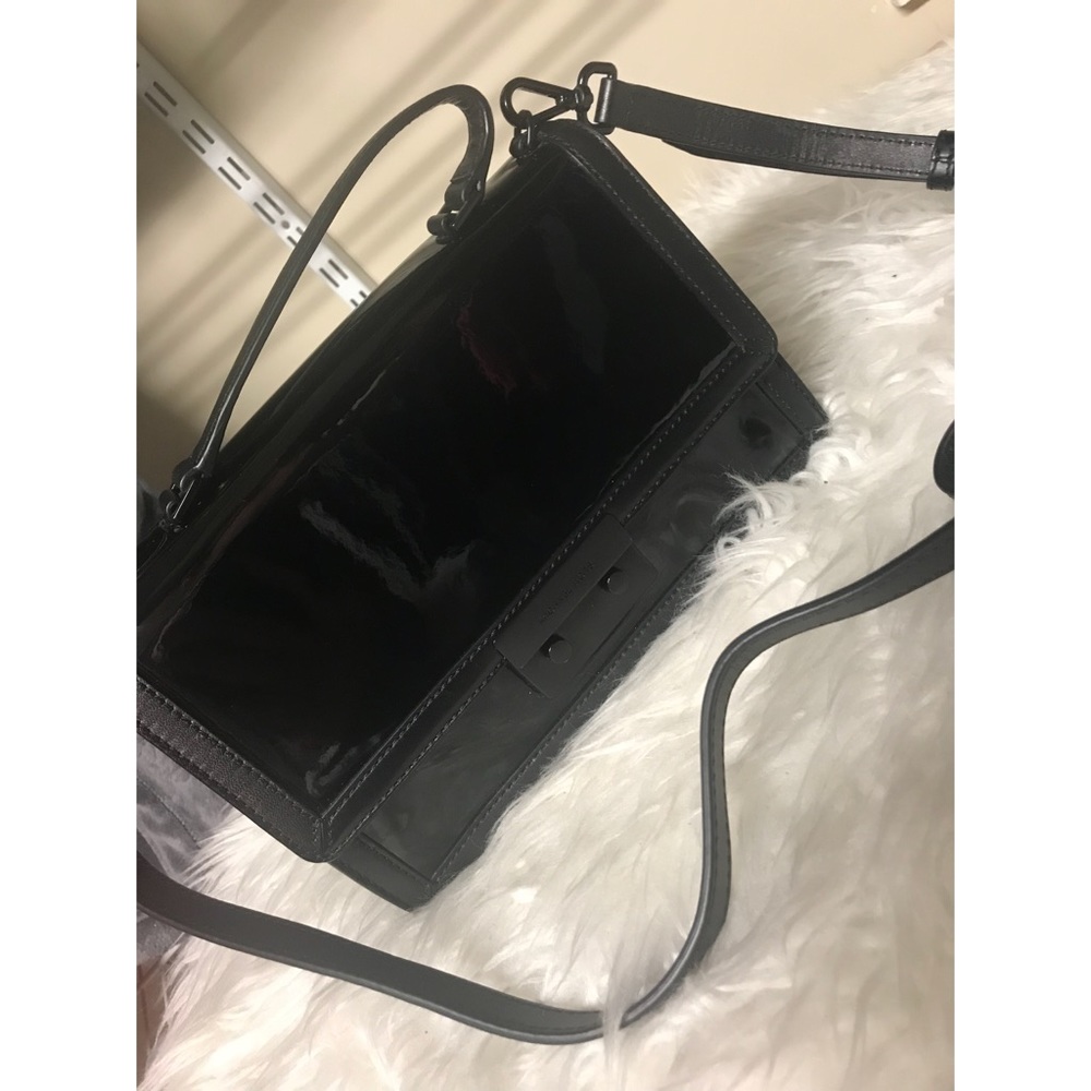 Michael Kors Callie frame out